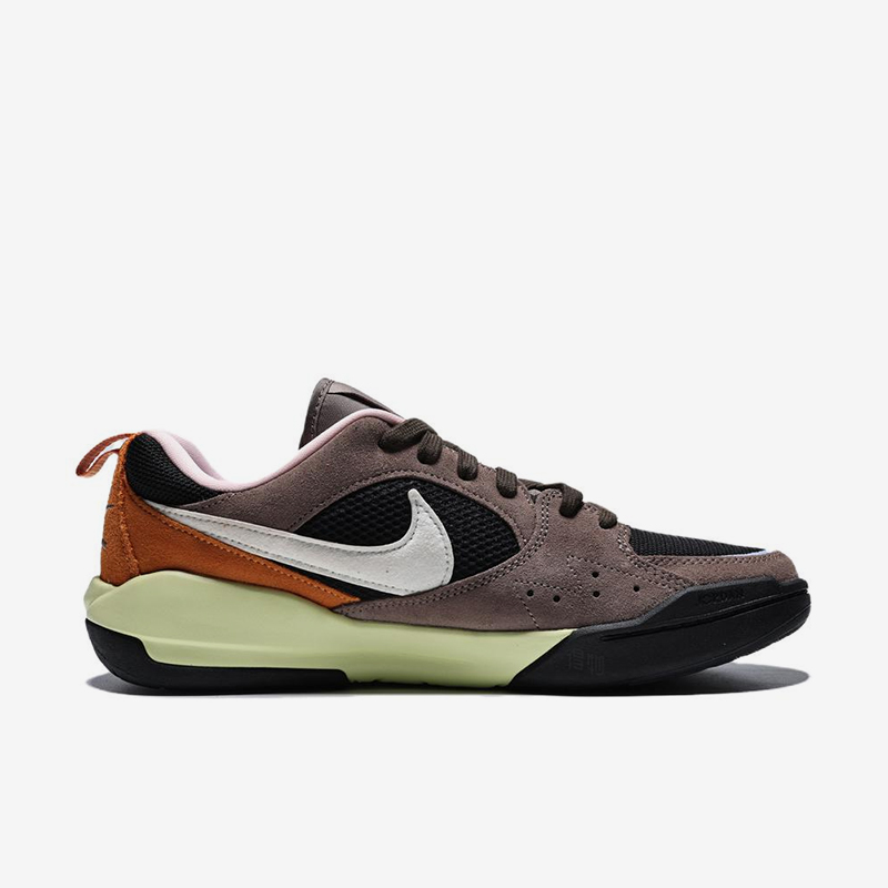 나이키 정품 조던 CMFT Era 남성용 미니멀리스트  - Men'S Shoes Nike Jordan 리뷰 및 가격